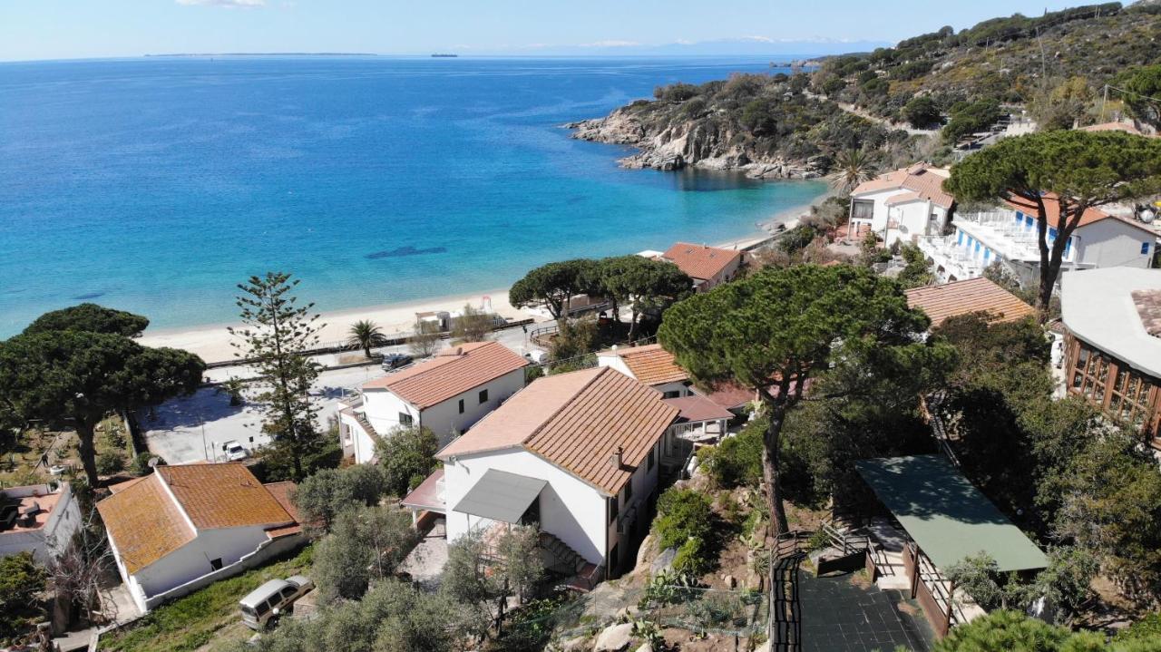 Appartamenti Cavoli - Vista Mare Con Terrazze, Clima E Posti Auto Spiaggia di Cavoli Екстер'єр фото